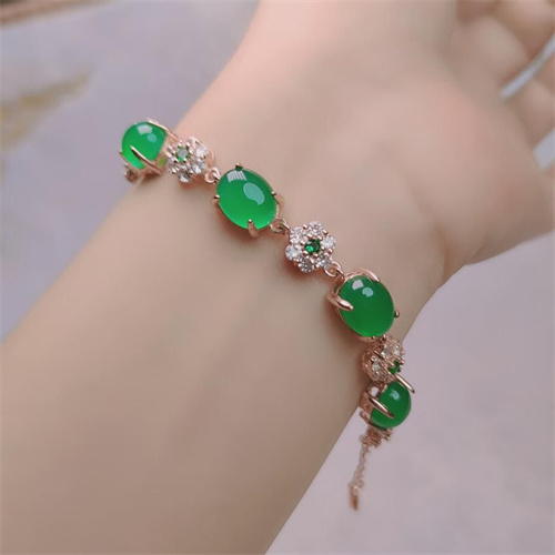 18K gold aquamarine ring